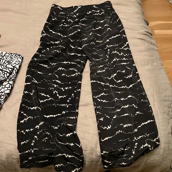 TIE DYE WIDE LEG HALSTON PANT - Picture 1 of 3